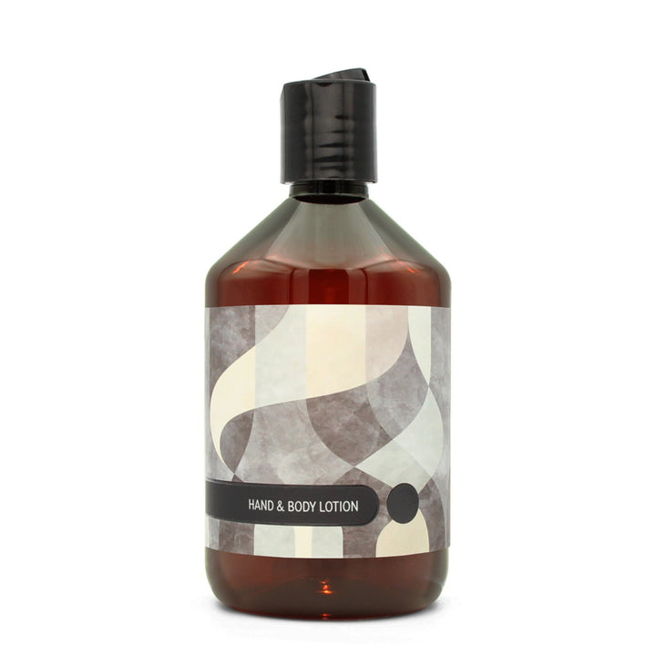 BY MONO plniteľná fľaštička „Abstract“ – mlieko na ruky a telo, 500 ml, čierny disc-top uzáver