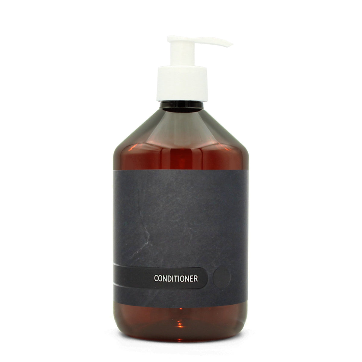 BY MONO plniteľná fľaštička „Black Slate“ – kondicionér, 500 ml, biela pumpička